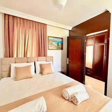 Fethiye-calis'ta 5 Yatak Odali 10 Kisilik Coral 4 Fethiye