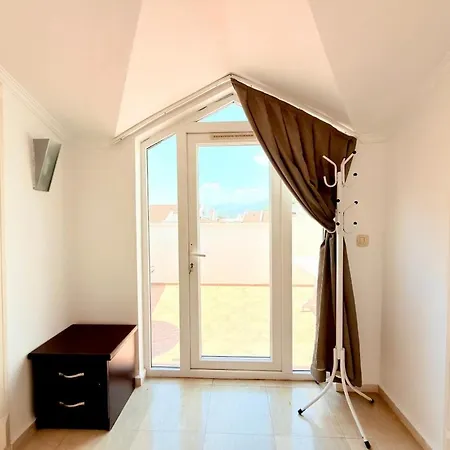 Fethiye-calis'ta 5 Yatak Odali 10 Kisilik Coral 4 Fethiye