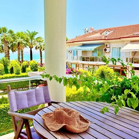 Fethiye-calis'ta 5 Yatak Odali 10 Kisilik Coral 4 Villa