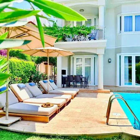Fethiye-calis'ta 5 Yatak Odali 10 Kisilik Coral 4 Villa *